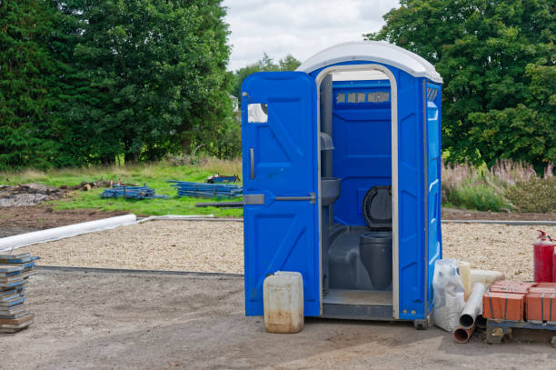 Best VIP or Luxury Restroom Trailers  in Paducah, KY
